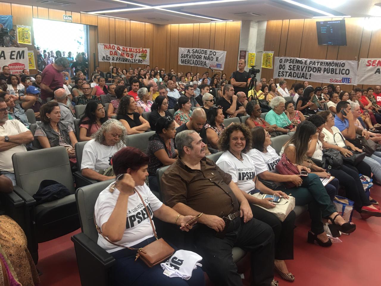 You are currently viewing Audiência Pública discute situação do Ipsemg; Betão afirma “temos que lutar pela autonomia do Instituto”