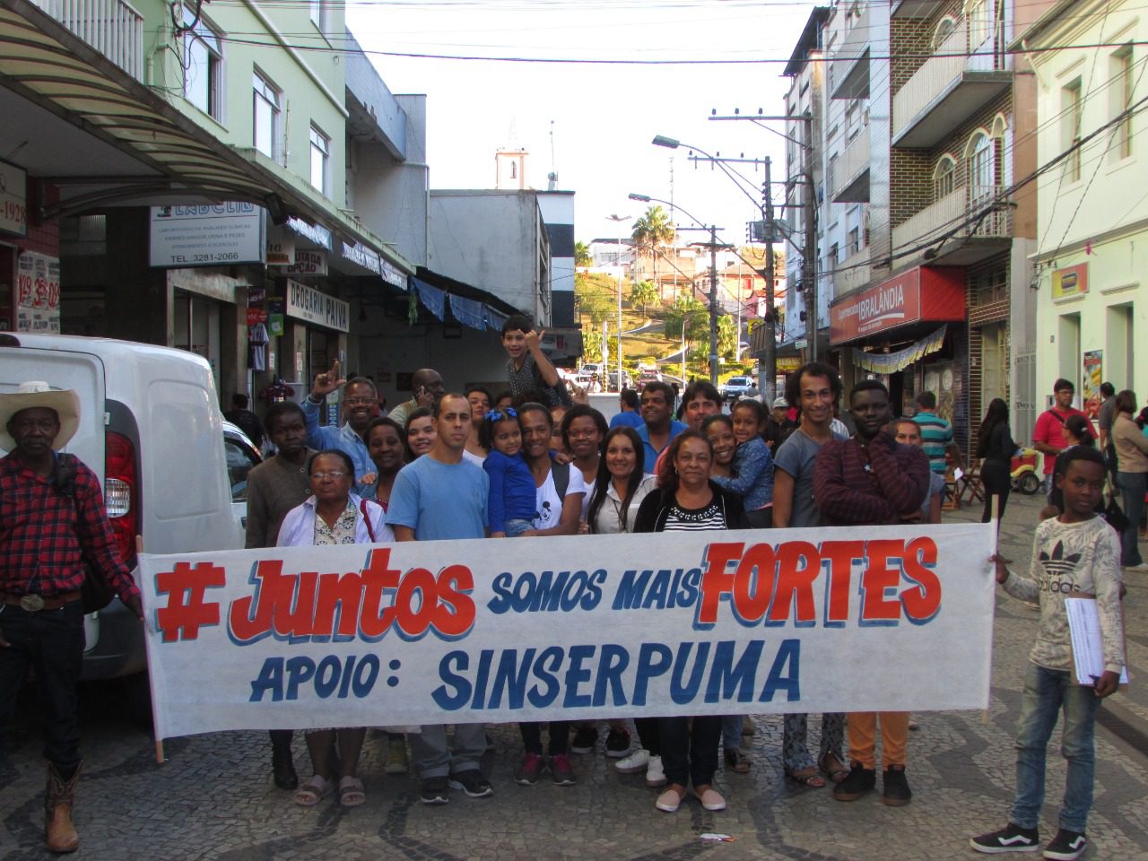 Read more about the article Moradores de São José dos Lopes recolhem mais de 250 assinaturas para reabertura da escola rural